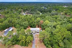 17721 Drayton St, Spring Hill, FL 34610 - Photo 4