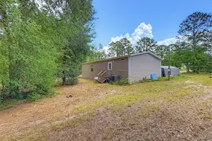 17721 Drayton St, Spring Hill, FL 34610 - Photo 42