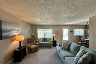 11725 Boynton Ln, New Port Richey, FL 34654 - Photo 6