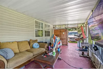 8512 Hamster Drive, Zephyrhills, FL 33540 - Photo 34