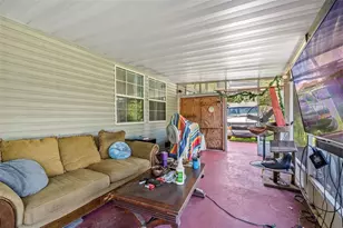 8512 Hamster Dr, Zephyrhills, FL 33540 - Photo 34