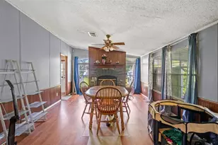 8512 Hamster Dr, Zephyrhills, FL 33540 - Photo 10
