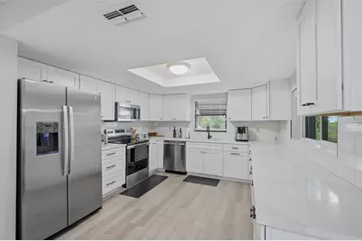 6310 Gainsboro Avenue, Spring Hill, FL 34609 - Photo 12