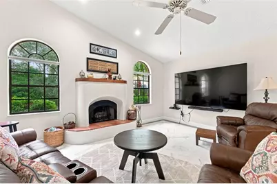 10307 Waters Edge Court, Weeki Wachee, FL 34613 - Photo 18