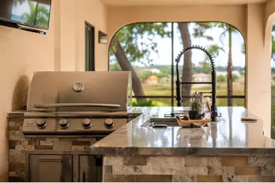 10307 Waters Edge Court, Weeki Wachee, FL 34613 - Photo 32
