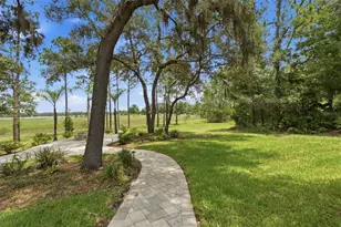 10307 Waters Edge Ct, Weeki Wachee, FL 34613 - Photo 38