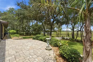 10307 Waters Edge Ct, Weeki Wachee, FL 34613 - Photo 36