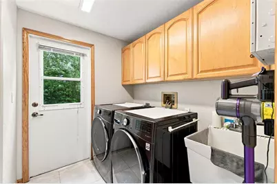 10307 Waters Edge Court, Weeki Wachee, FL 34613 - Photo 30
