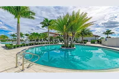18119 Cresswind Terrace, Lakewood Ranch, FL 34211 - Photo 44