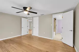 9203 Greenbriar Ln, Port Richey, FL 34668 - Photo 18