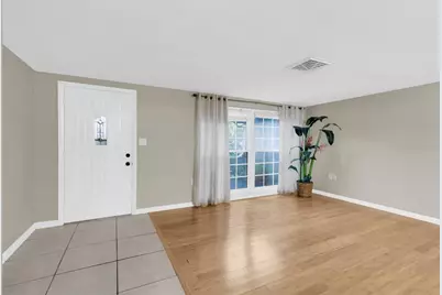 9203 Greenbriar Lane, Port Richey, FL 34668 - Photo 6