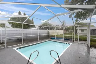 9203 Greenbriar Ln, Port Richey, FL 34668 - Photo 12
