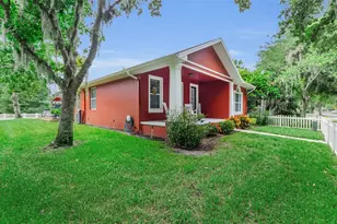 3237 Town Ave, New Port Richey, FL 34655 - Photo 2