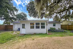 6845 Medlar Dr, New Port Richey, FL 34653 - Photo 26