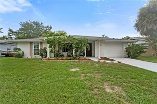 7830 Cherrytree Ln, New Port Richey, FL 34653 - Photo 2