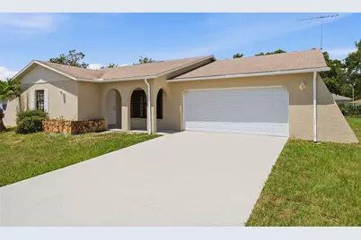 18813 Green Park Road, Hudson, FL 34667 - Photo 2