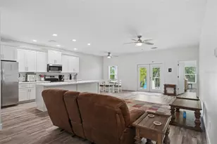 6454 Freeport Dr, Spring Hill, FL 34608 - Photo 12