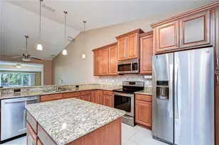 2999 Brookfield Ln, Clearwater, FL 33761 - Photo 10