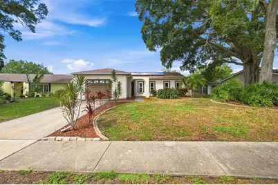 2460 Beacon Groves Boulevard, Palm Harbor, FL 34683 - Photo 4