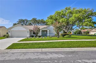 1364 Overland Dr, Spring Hill, FL 34608 - Photo 4