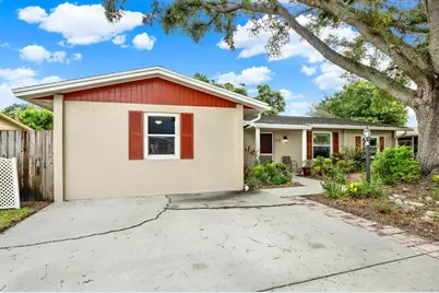 22537 Newfield Court, Land O Lakes, FL 34639 - Photo 6