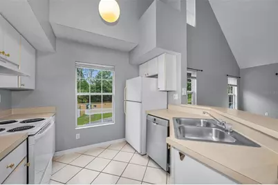9078 Lake Chase Island Way #9078, Tampa, FL 33626 - Photo 20