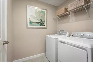 2439 White Ladyfish Rd, Wimauma, FL 33598 - Photo 20