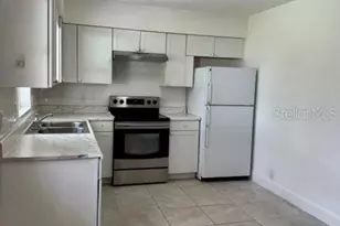 27127 Fernery Ave, Brooksville, FL 34602 - Photo 6