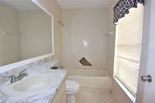 5645 Hamilton Harbor Dr, New Port Richey, FL 34652 - Photo 30