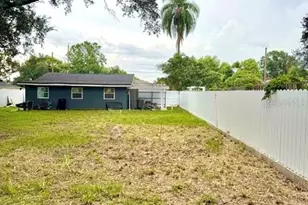 736 Hull St, Lakeland, FL 33805 - Photo 18