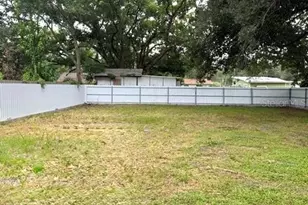 736 Hull St, Lakeland, FL 33805 - Photo 16