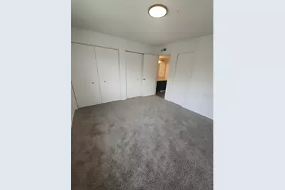 14422 Reuter Strasse Circle #112, Tampa, FL 33613 - Photo 16
