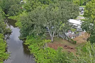 30624 Clearview Dr, Wesley Chapel, FL 33545 - Photo 18