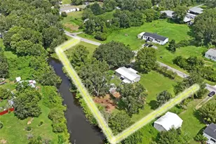 30624 Clearview Dr, Wesley Chapel, FL 33545 - Photo 16