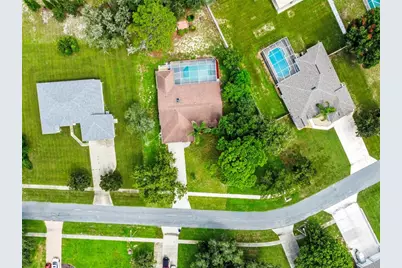 132 Gillian Drive, Spring Hill, FL 34609 - Photo 6