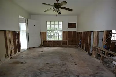 1422 W Humphrey Street, Tampa, FL 33604 - Photo 12