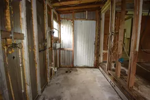 1422 W Humphrey St, Tampa, FL 33604 - Photo 18