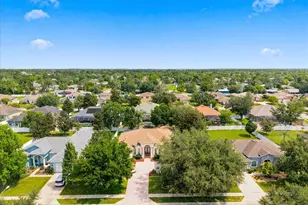 13519 Barkingside Pl, Spring Hill, FL 34609 - Photo 2