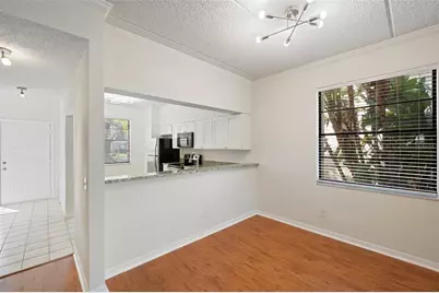 121 Lindsay Lane #31, Oldsmar, FL 34677 - Photo 6