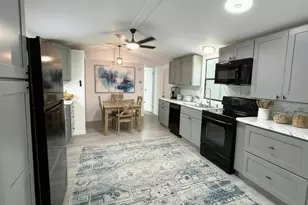 9860 Golden Loop, New Port Richey, FL 34654 - Photo 2