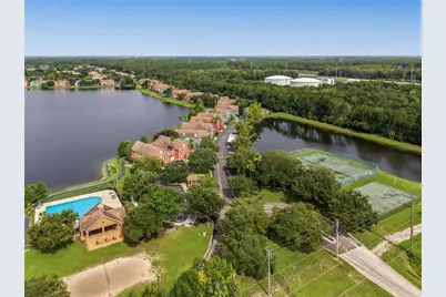 9186 Lake Chase Island Way, Tampa, FL 33626 - Photo 18