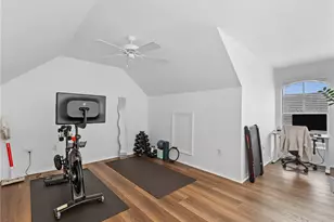 9186 Lake Chase Island Way, Tampa, FL 33626 - Photo 16