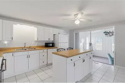 12305 Conde Drive, Brooksville, FL 34613 - Photo 22