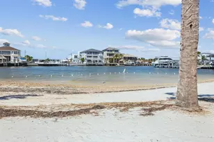 15709 Century Dr, Hudson, FL 34667 - Photo 8