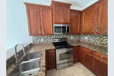 8524 Sandpiper Ridge Avenue, Tampa, FL 33647 - Photo 12