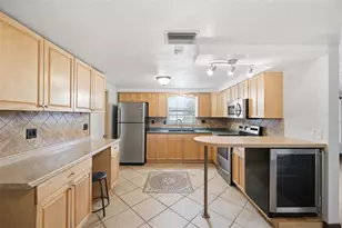 11105 Areca Dr, Port Richey, FL 34668 - Photo 12