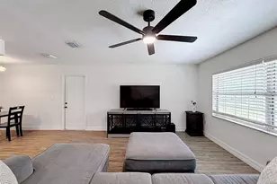 7022 W Crestview Ln, Crystal River, FL 34429 - Photo 4