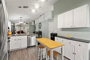 8620 Persea Ct, New Port Richey, FL 34655 - Photo 16