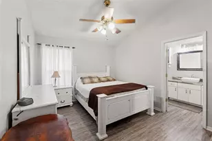 8620 Persea Ct, New Port Richey, FL 34655 - Photo 10