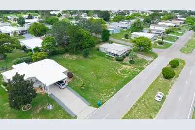 15993 Brookridge Boulevard, Brooksville, FL 34613 - Photo 4